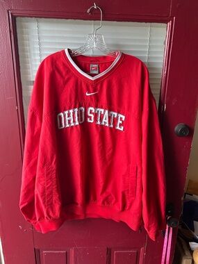 Nike vintage  V‑Neck Athletic Pullover